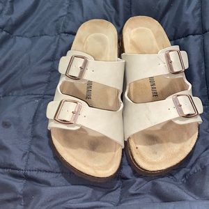 cushionsire sandals